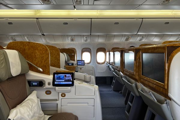 Emirates Business Class Boeing 777 - Sitze