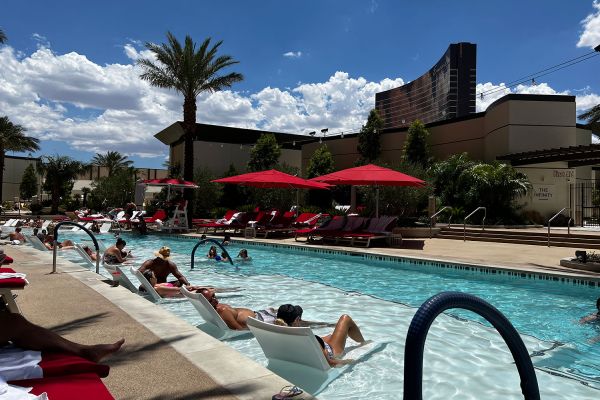 Der Pool im Las Vegas Hilton im Resorts World