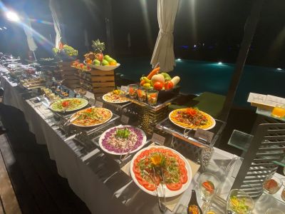 Mercure Maldives Kooddoo - Seafood-Buffet