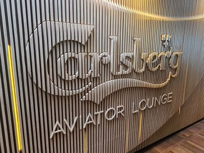 Eingang zur Carlsberg Aviator Lounge in Kopenhagen