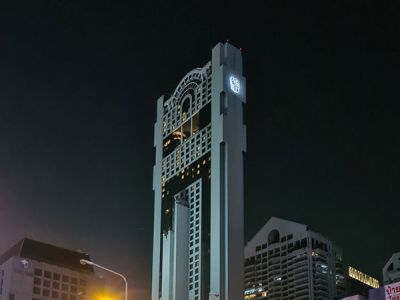 Das Banyan Tree Bangkok bei Nacht