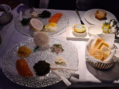 Kaviar als Vorspeise in der Qatar Airways First Class