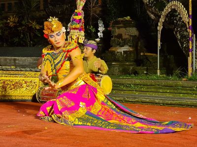 Tanz in Ubud, Indonesien