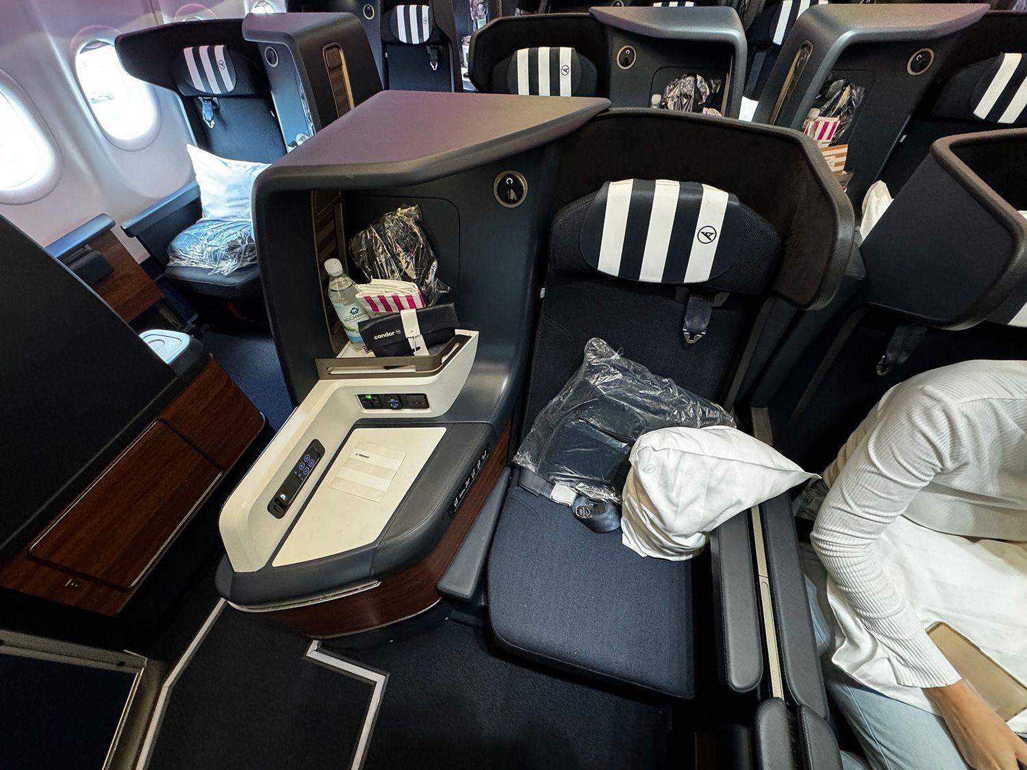 Condor Sitzplazt King Seat - Frontansicht