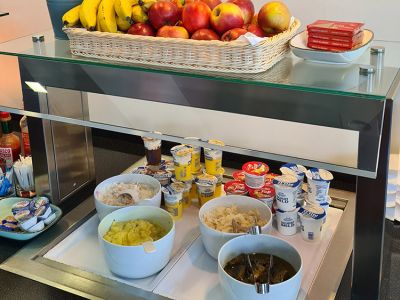 Beilagen in der Priority Lounge in Frankfurt