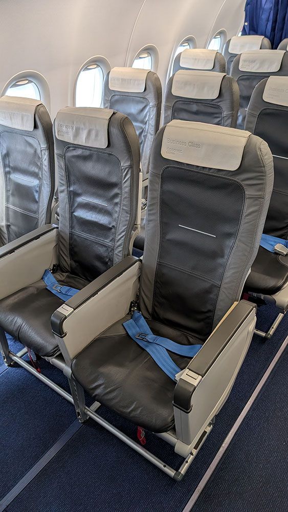 Die Sitze in der Business Class von Discover Airlines im A320