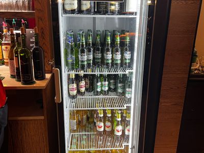 CPT International Sky Lounge - Bier, Sekt, Wein