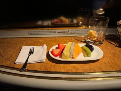 Emirates First Class - Obst