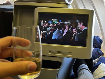 Lufthansa Business Class - Entertainment