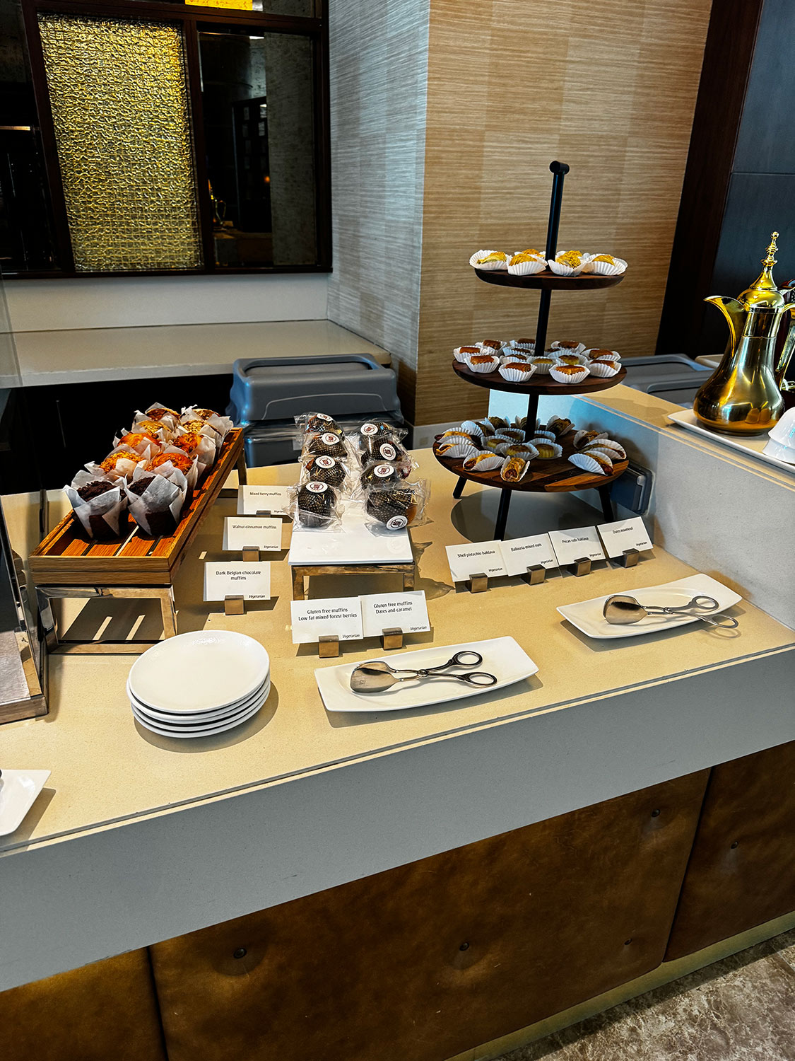 Emirates First Class Lounge in Dubai - Dessert