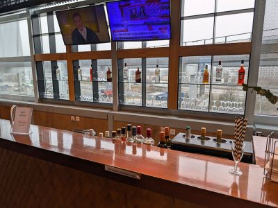 Bar zur Selbstbedienung