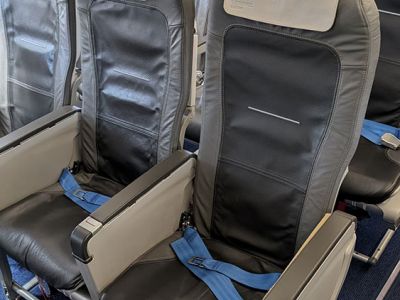 Discover Airlines A320 Business Class