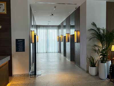 Aufzüge im Radisson Beach Resort Palm Jumeirah in Dubai